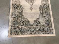 Premium Euro Belgium Made Classic Design 11' Runner