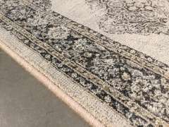 Premium Euro Belgium Made Classic Design 11' Runner