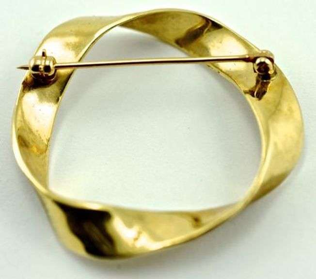 Attractive 14K Moibus Strip Brooch