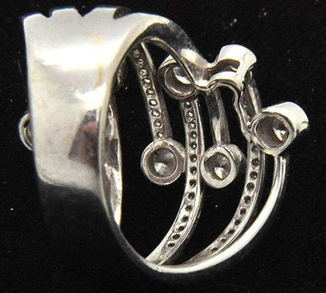 1ctw Diamond Ring in 18k White Gold