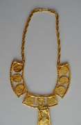 Vintage Oversized Kenneth Lane 22k Gold-Plated Necklace with Hammered Disks