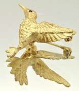 Hummingbird Design 14kt Gold Brooch & Matching Studs