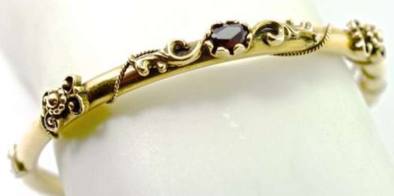 Vintage Garnet and Gold 14K Bangle