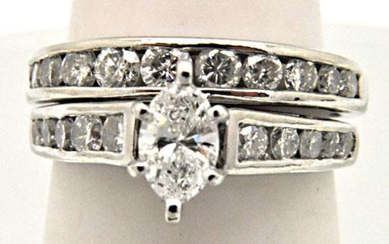 LADIES PLATINUM DIAMOND WEDDING SET.