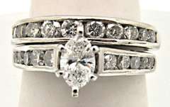 LADIES PLATINUM DIAMOND WEDDING SET.