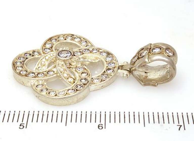 Ornate Sparkling Gordian Knot Pendant