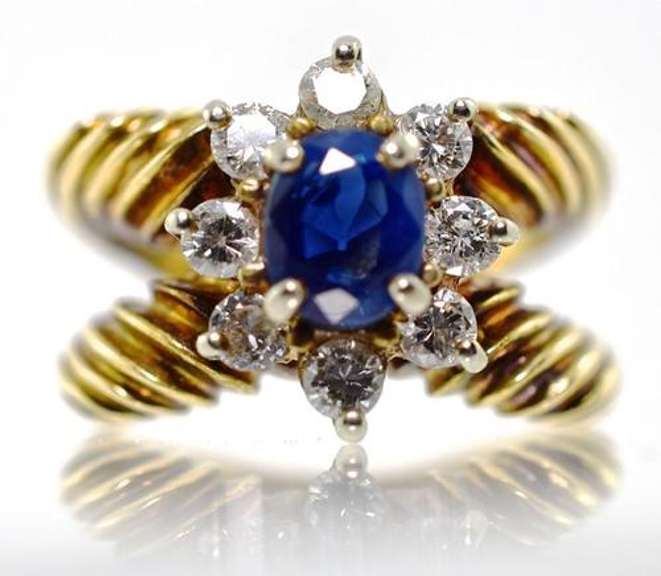 Elegant 18K Sapphire and Diamond Ring