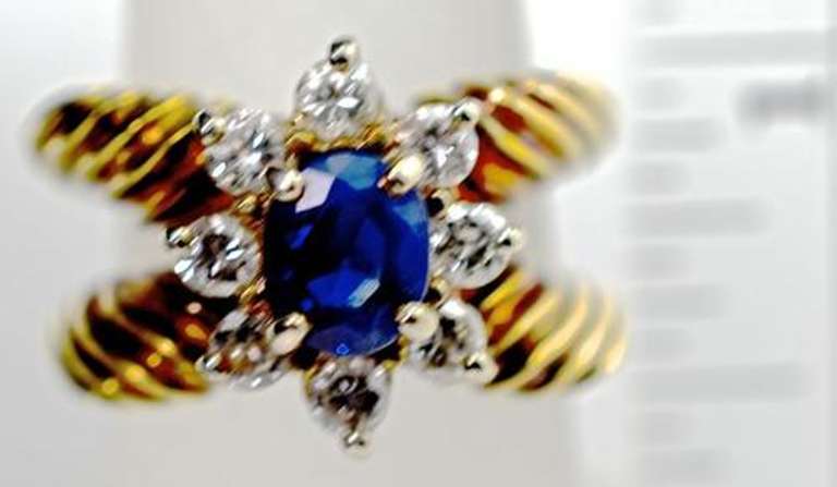 Elegant 18K Sapphire and Diamond Ring