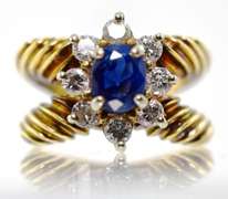 Elegant 18K Sapphire and Diamond Ring