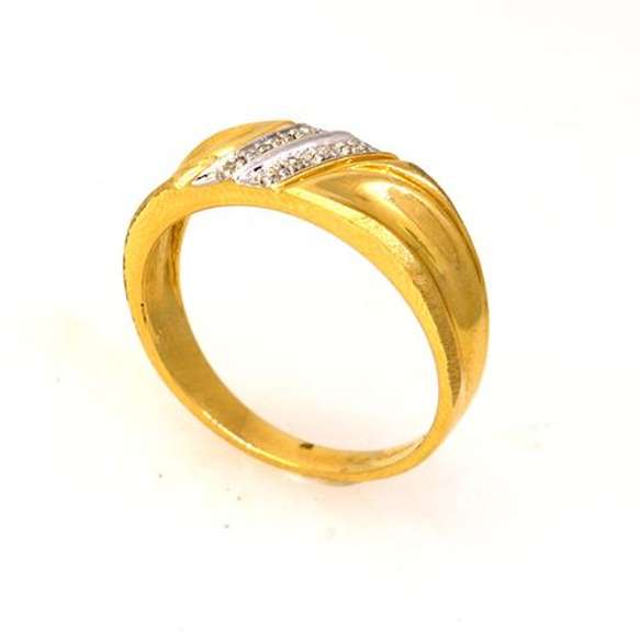 Fancy Diamond Band in Gold, Size 6.75