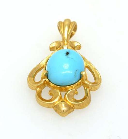 Vintage Turquoise Pendant in Gold