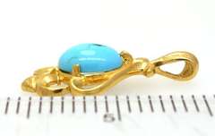 Vintage Turquoise Pendant in Gold