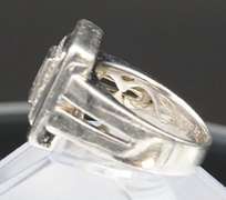 Platinum Princess & Round Diamond Square Ring