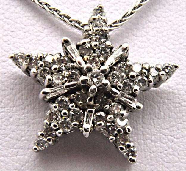 LADIES 14 KT WHITE GOLD WHEAT NECKLACE WITH A DIAMOND PENDANT