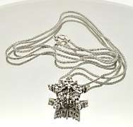 LADIES 14 KT WHITE GOLD WHEAT NECKLACE WITH A DIAMOND PENDANT