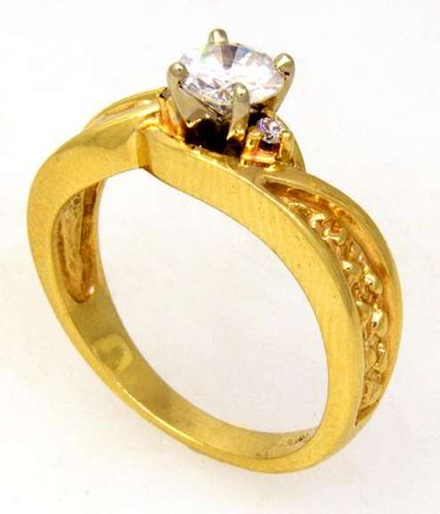 Gorgeous Diamond Engagement Ring in Gold, Size 4.75