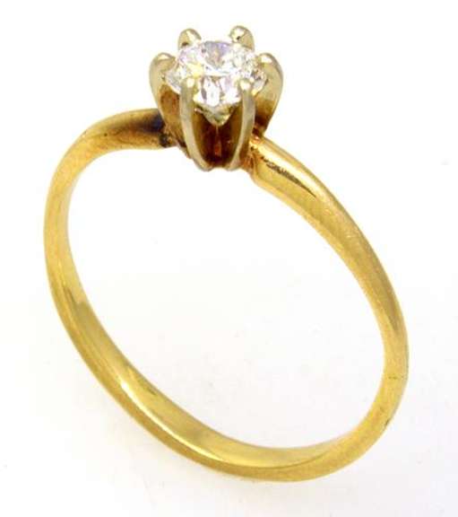 Amazing Diamond Ring in Gold, Size 7.75