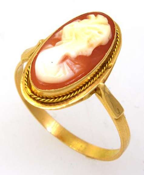 Oval Carnelian Cameo Ring in Gold, Size 6