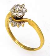 Diamond Contour Ring in Gold, Size 8