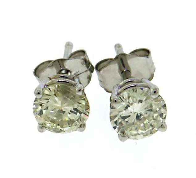 Beautiful Diamond Stud Earrings