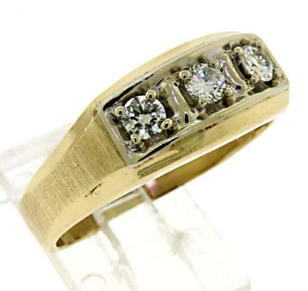 Classic 14kt Gent's Diamond Ring