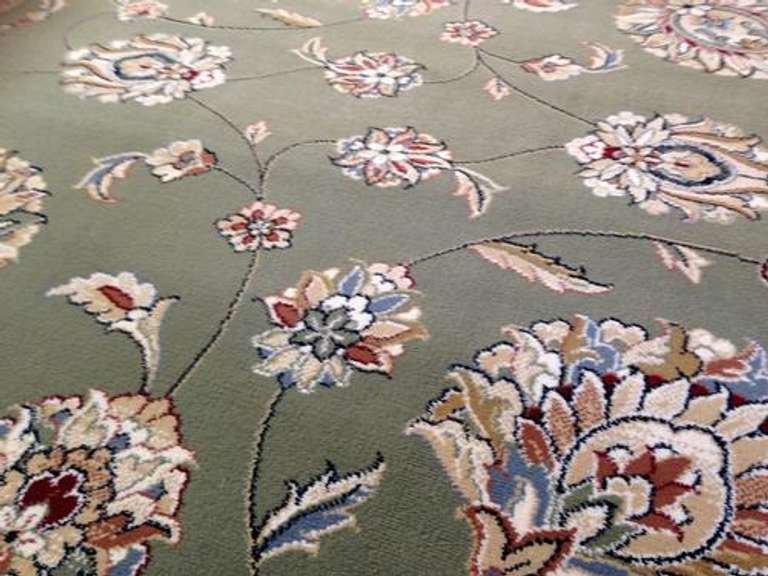 Premium Belgium Made Classic Design Area Rug 7x10