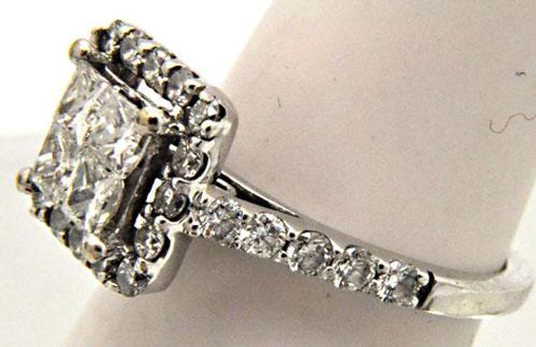 14K LADIES DIAMOND ENGAGEMENT RING, 1.50 CARAT.