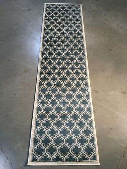 Trendy Lattice Design 8 Ft Runner