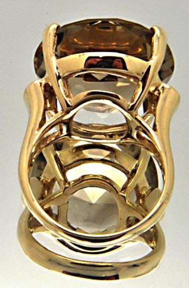 LADIES 14 KT YELLOW SMOKEY QUARTZ RING