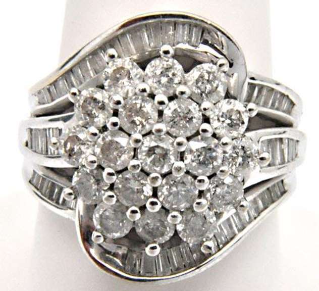 2 Carat Diamond Ring in 14kt Gold