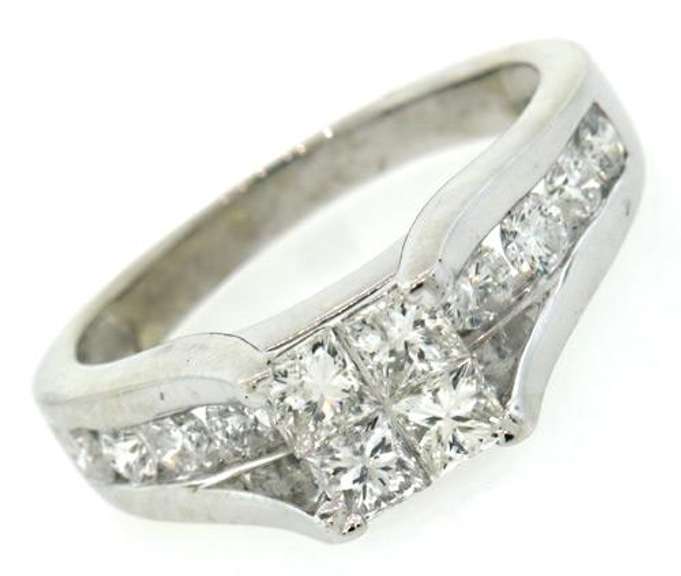 Classic Style Multi Diamond Bridal Set