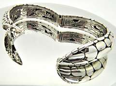 JOHN HARDY WIDE KALI BANGLE OVERLAP