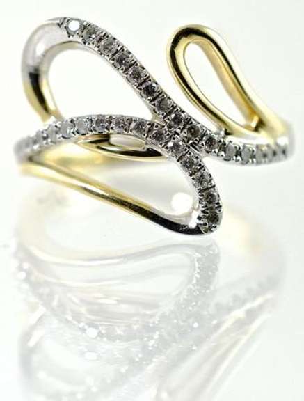 Sweet Free Form 14K Diamond Cluster