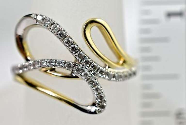 Sweet Free Form 14K Diamond Cluster