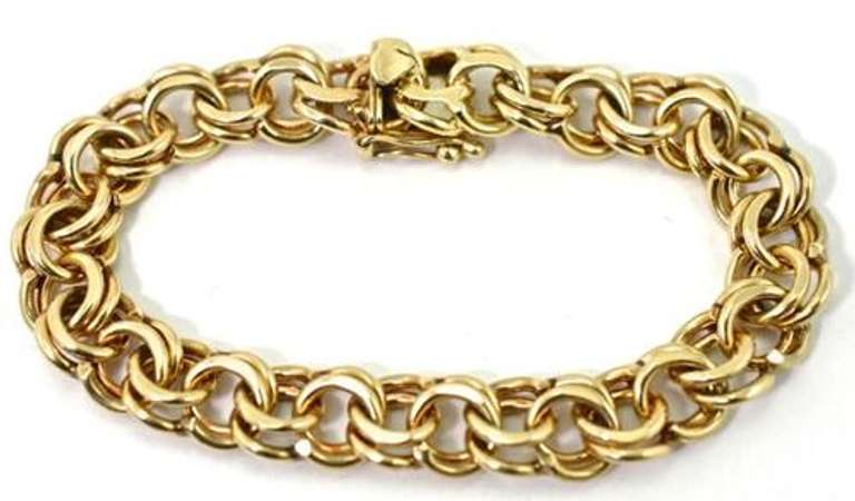 Vintage 14K Yellow Gold Heavy Charm Bracelet