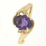 Graceful Amethyst & Diamond Ring in Gold