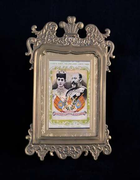 Vintage Ornate Easel Brass Photo Frame With Glass