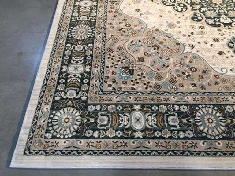 Magnificent Persian  Medallion Design Area Rug 8x10