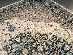 Magnificent Persian  Medallion Design Area Rug 8x10