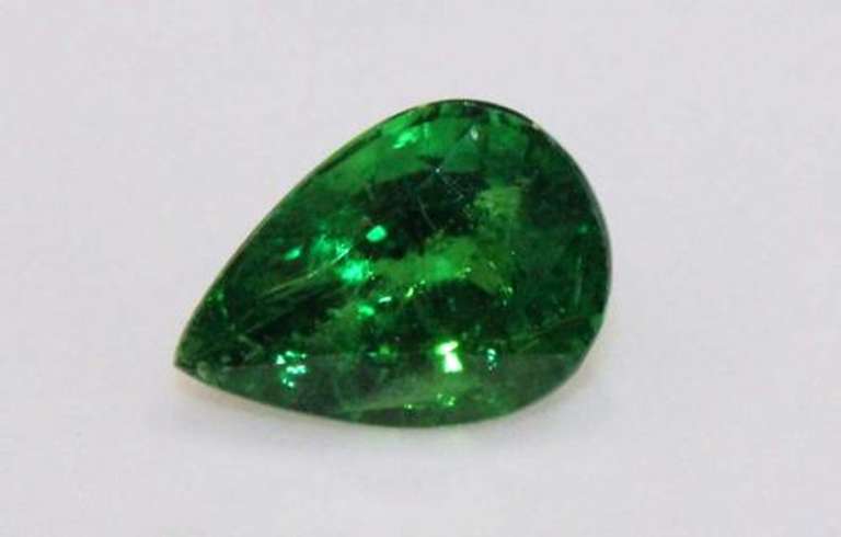 Elegant Natural Tsavorite - 0.83 ct.