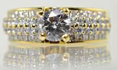 Sparkly 18K Diamond Engagement Ring