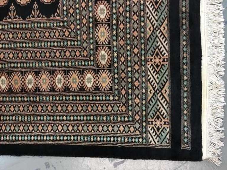 Handmade Pakistani Bokhara 10.5x13.8
