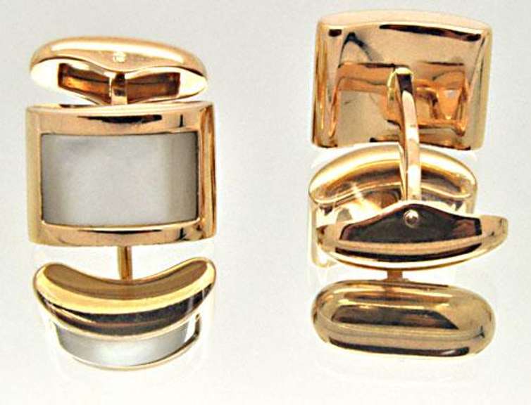 18K ROSE GOLD MEN'S CUFF LINKS WITH MOTHER OF PEARL