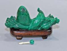 Natural Malachite Snuff Bottle