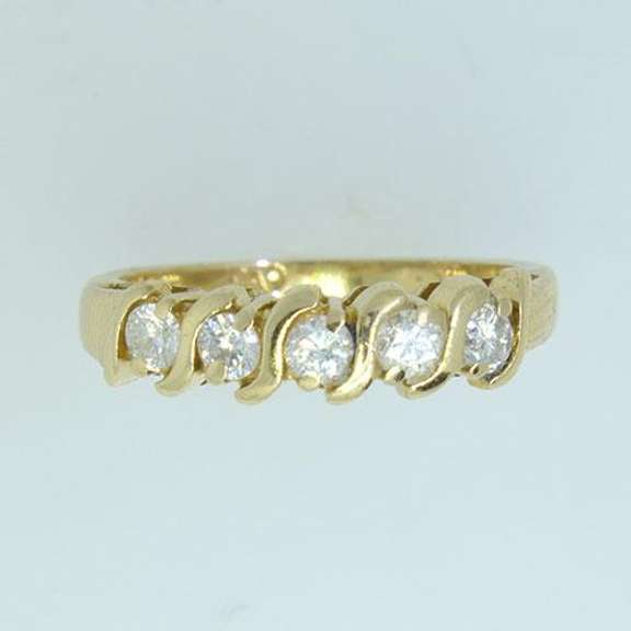 0.33 CTW Diamond Band in 14kt Gold