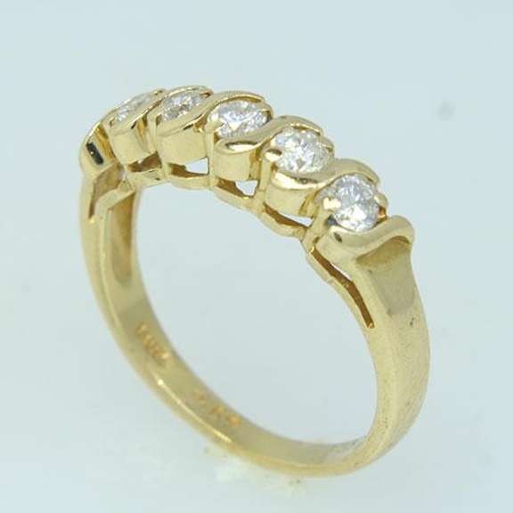 0.33 CTW Diamond Band in 14kt Gold