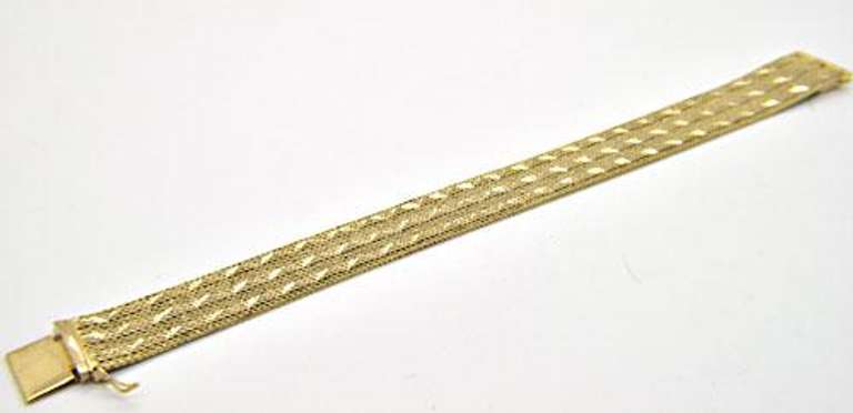LADIES 14KT YELLOW GOLD MESH STYLE BRACELET