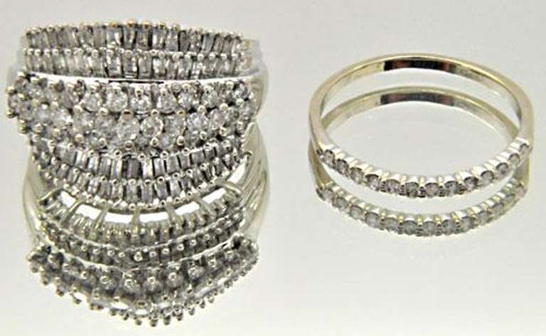 14 KT SET WITH OVER 2.00 CARATS OF DIAMONDS