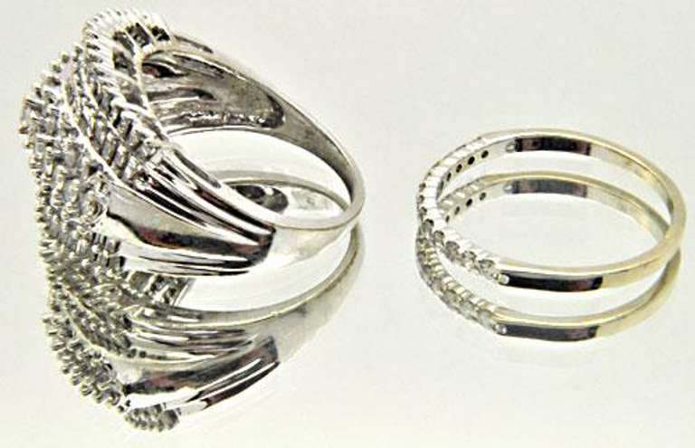 14 KT SET WITH OVER 2.00 CARATS OF DIAMONDS