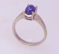 7x5mm Star Sapphire in White Gold